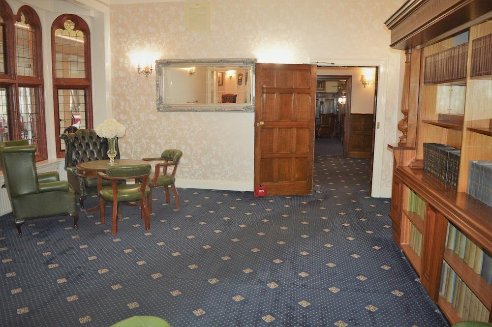 Bryn Howel Hotel ランゴレン エクステリア 写真