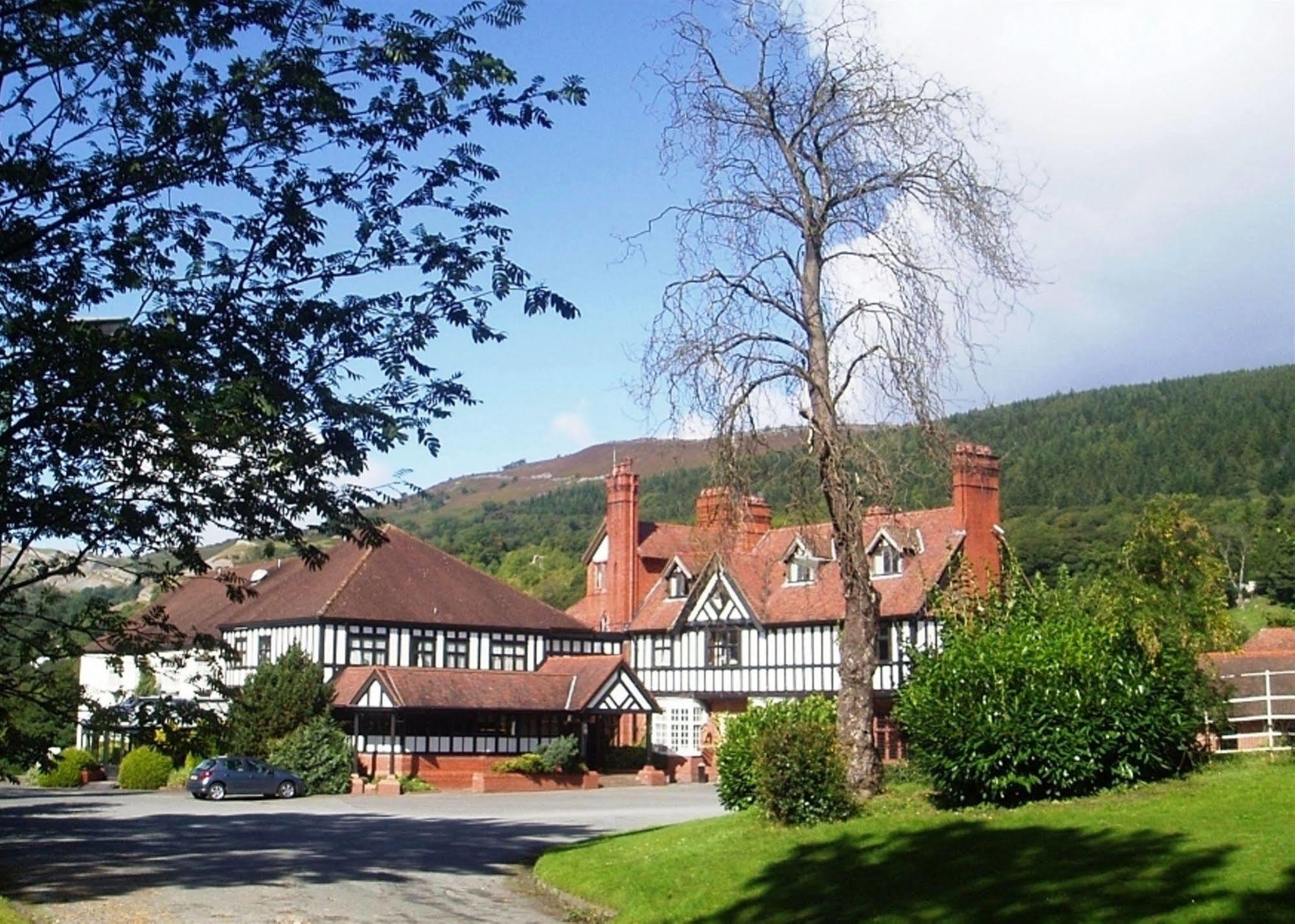 Bryn Howel Hotel ランゴレン エクステリア 写真